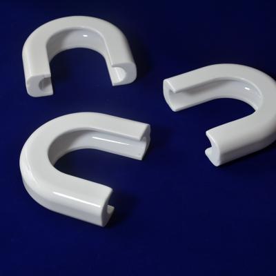 wearable glazed 95 aluminium oxide ceramic saddle shaped insulator